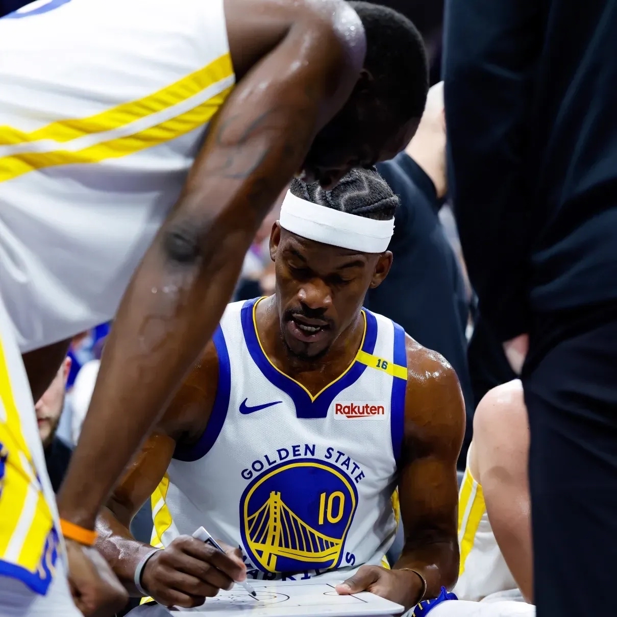 包含巴特勒连续三场比赛得分超过比分优势明显，皇家马德里挑战极限！的词条