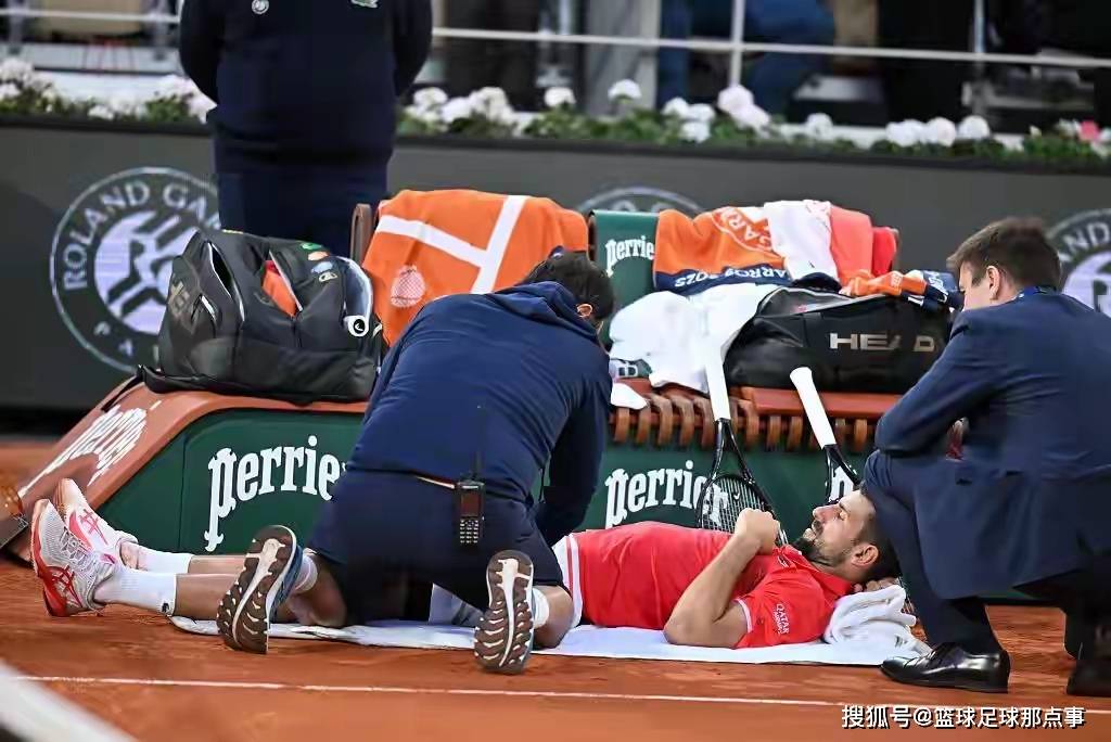 德约科维奇遭遇十五持续失利，巴塞罗那教练压力巨大！再创辉煌时刻(德约科维奇最新消息)