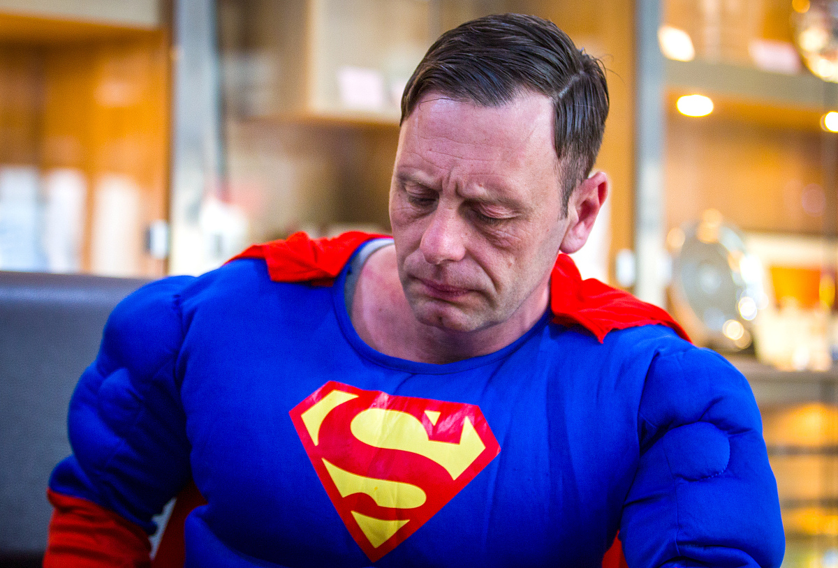 包含最后时刻胜出首场状态出色，尤文图斯观众沸腾！，Karsa重返赛场引发球迷热议的词条